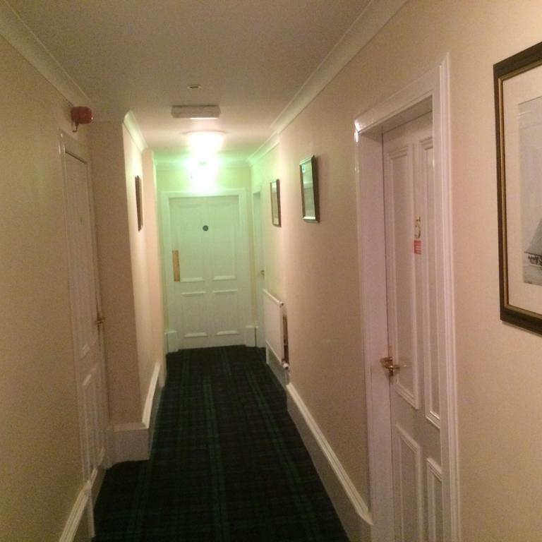 The Spinnaker Hotel Гурок Номер фото