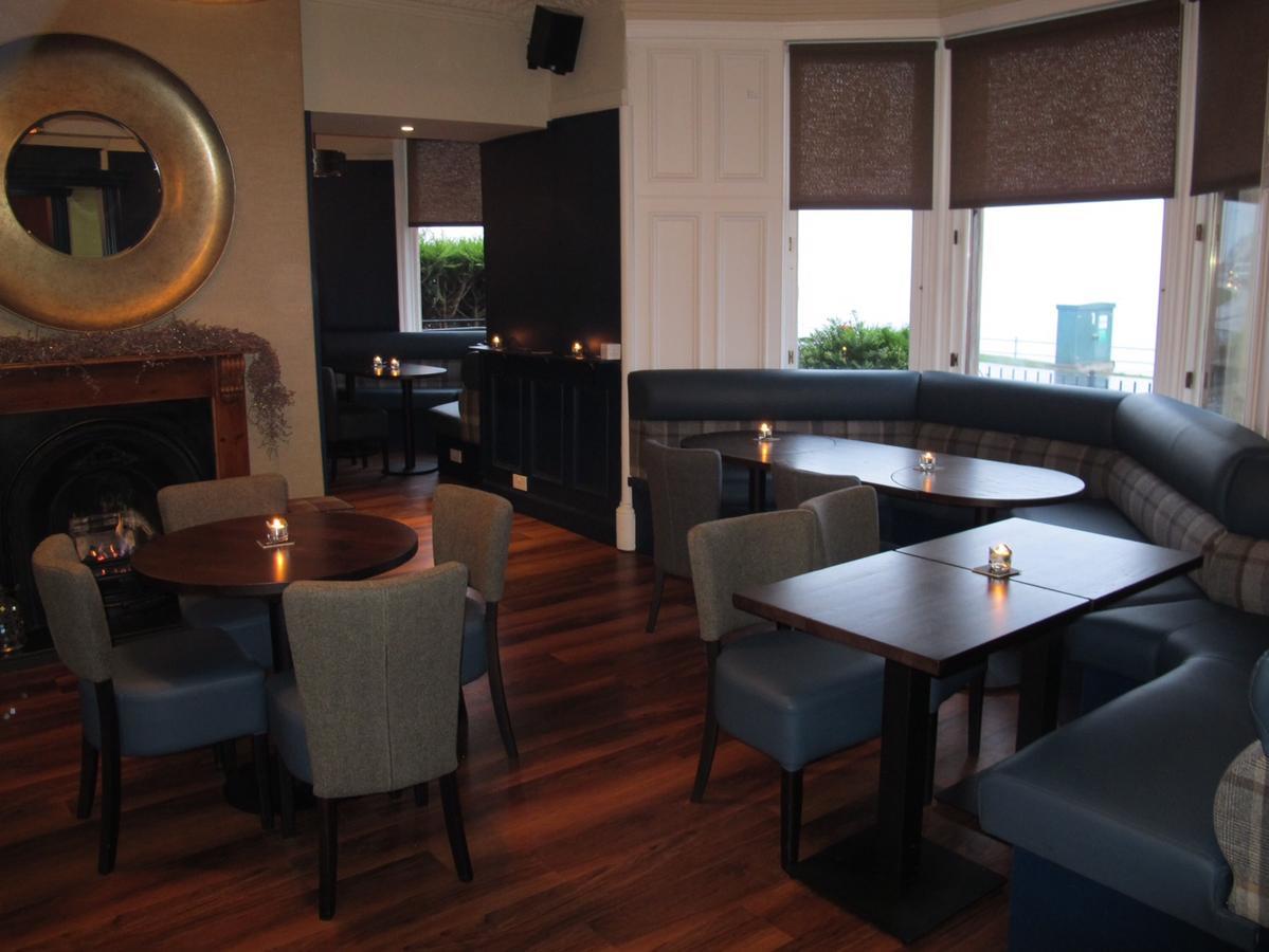 The Spinnaker Hotel Гурок Экстерьер фото
